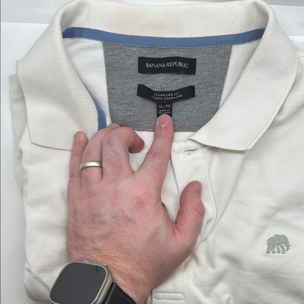 Banana Republic XL White Polo Standard Fit Ribbed Collar Shirt